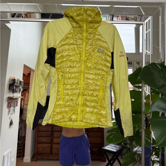 North Face Summit Series Running Jacket - Picture 4 of 6